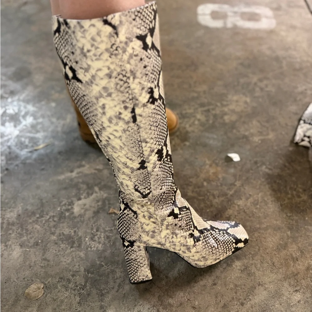 Zara snakeskin boots - Picture 5 of 5